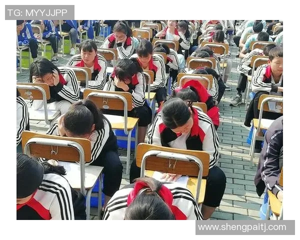 足球明星的飞机发型大盘点让你领略不同风格的魅力与个性